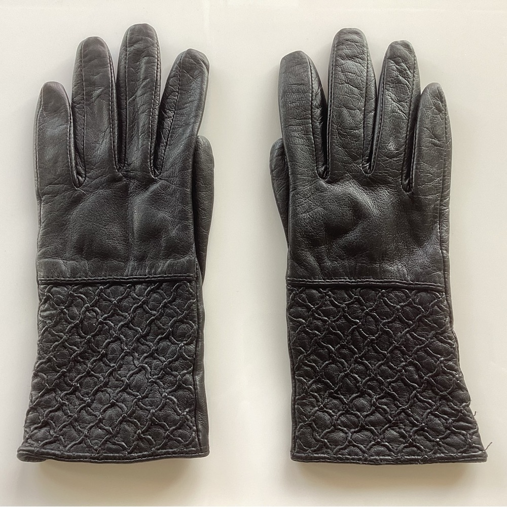 Max Studio Leather Gloves